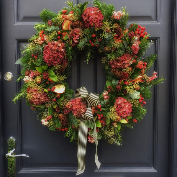 Buy Christmas Wreaths Online in India – Festive Door Décor Guide