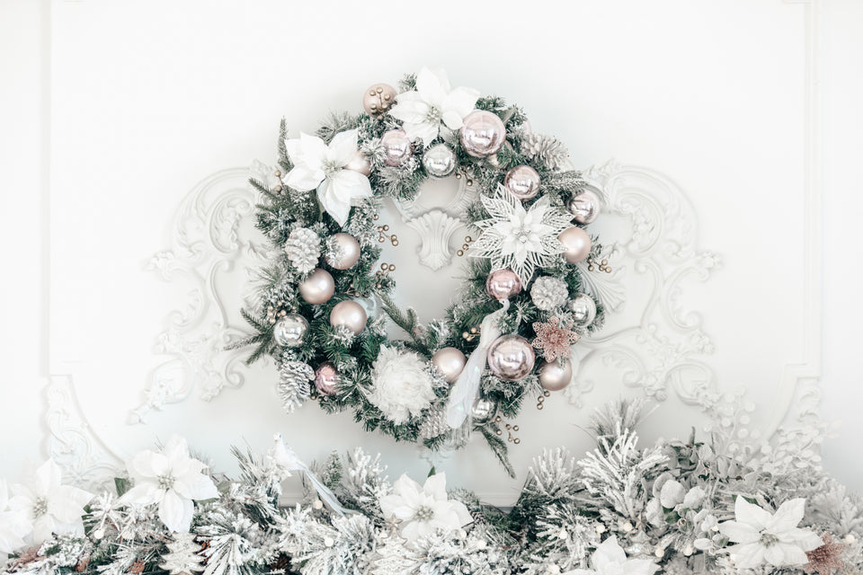 Buy the best Christmas Wreath, advent wreath Christmas Garlands from the widest range of our Wreath collections.